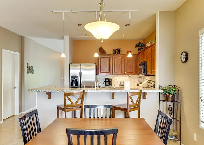 On Johnson Ranch Golf Course: San Tan Valley Holiday home